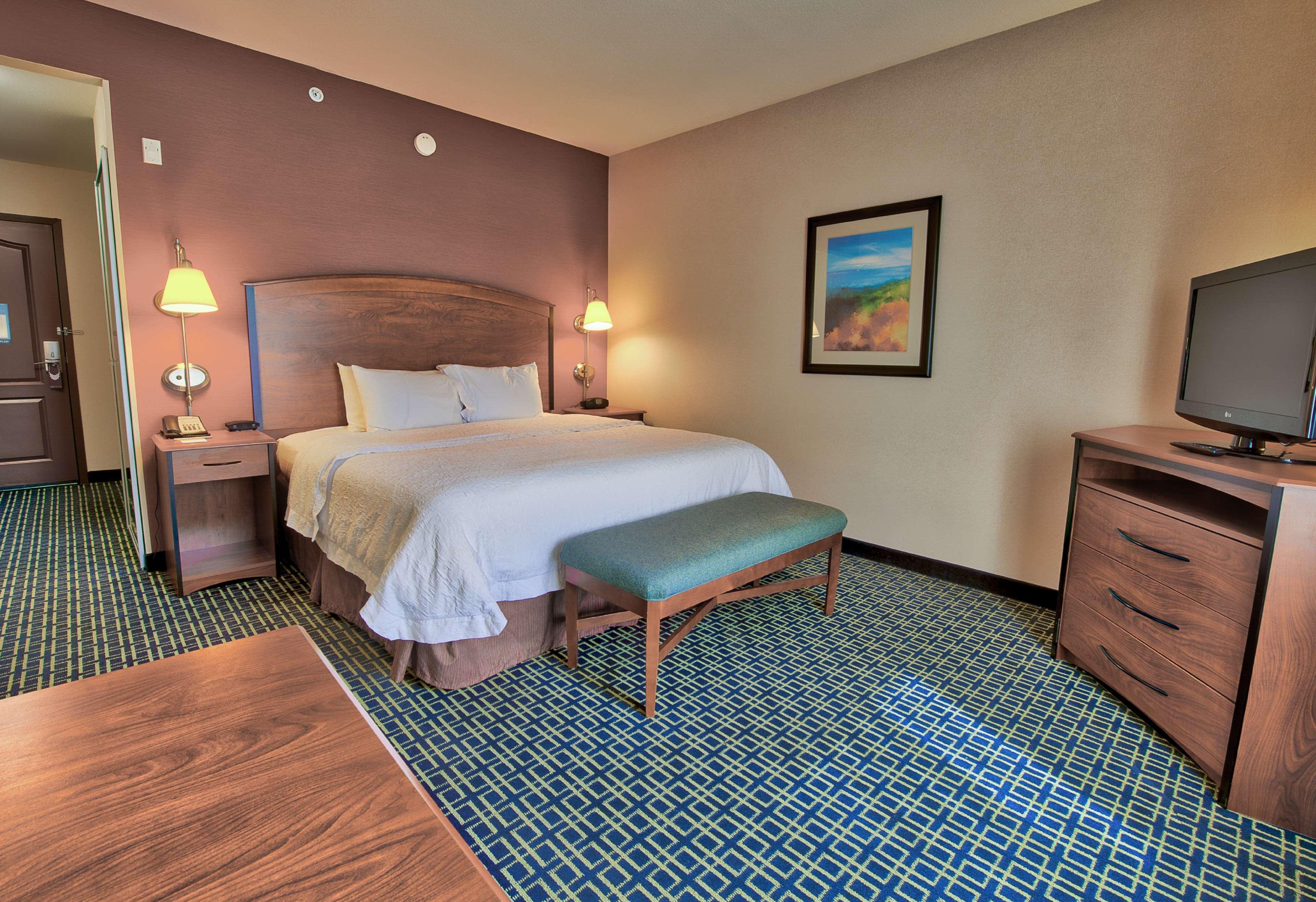 Hampton Inn & Suites Ridgecrest Exteriör bild