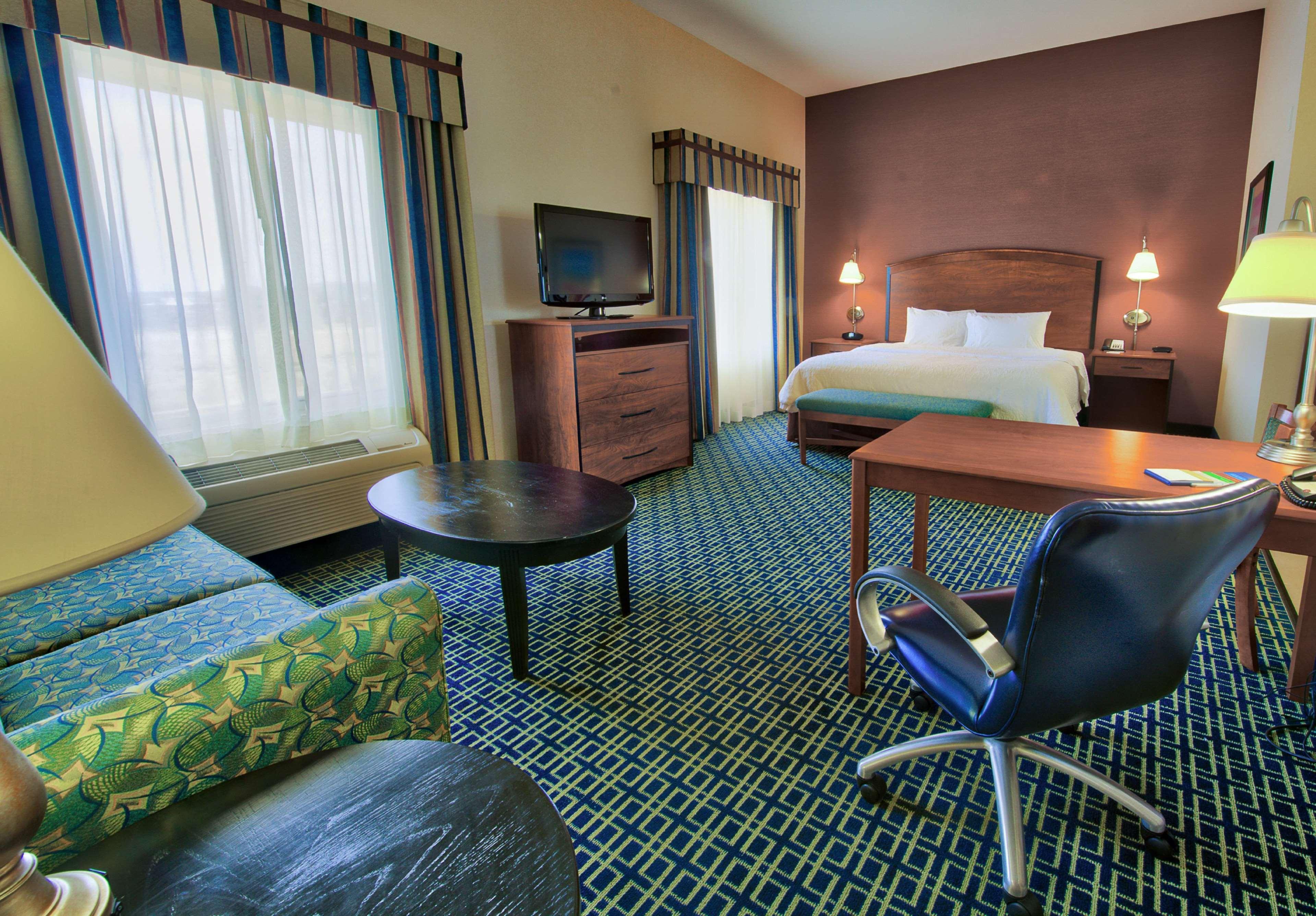 Hampton Inn & Suites Ridgecrest Exteriör bild