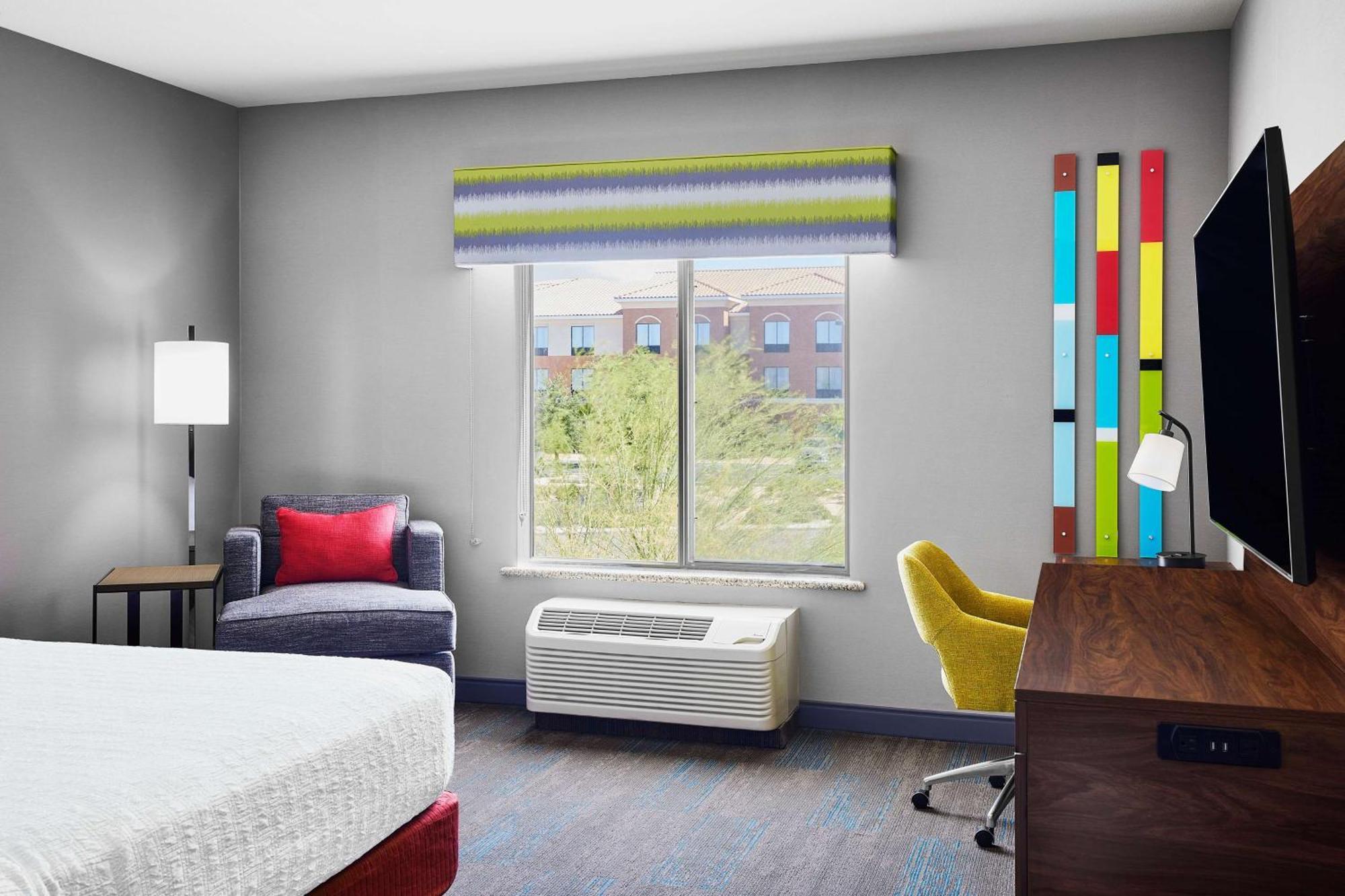 Hampton Inn & Suites Ridgecrest Exteriör bild