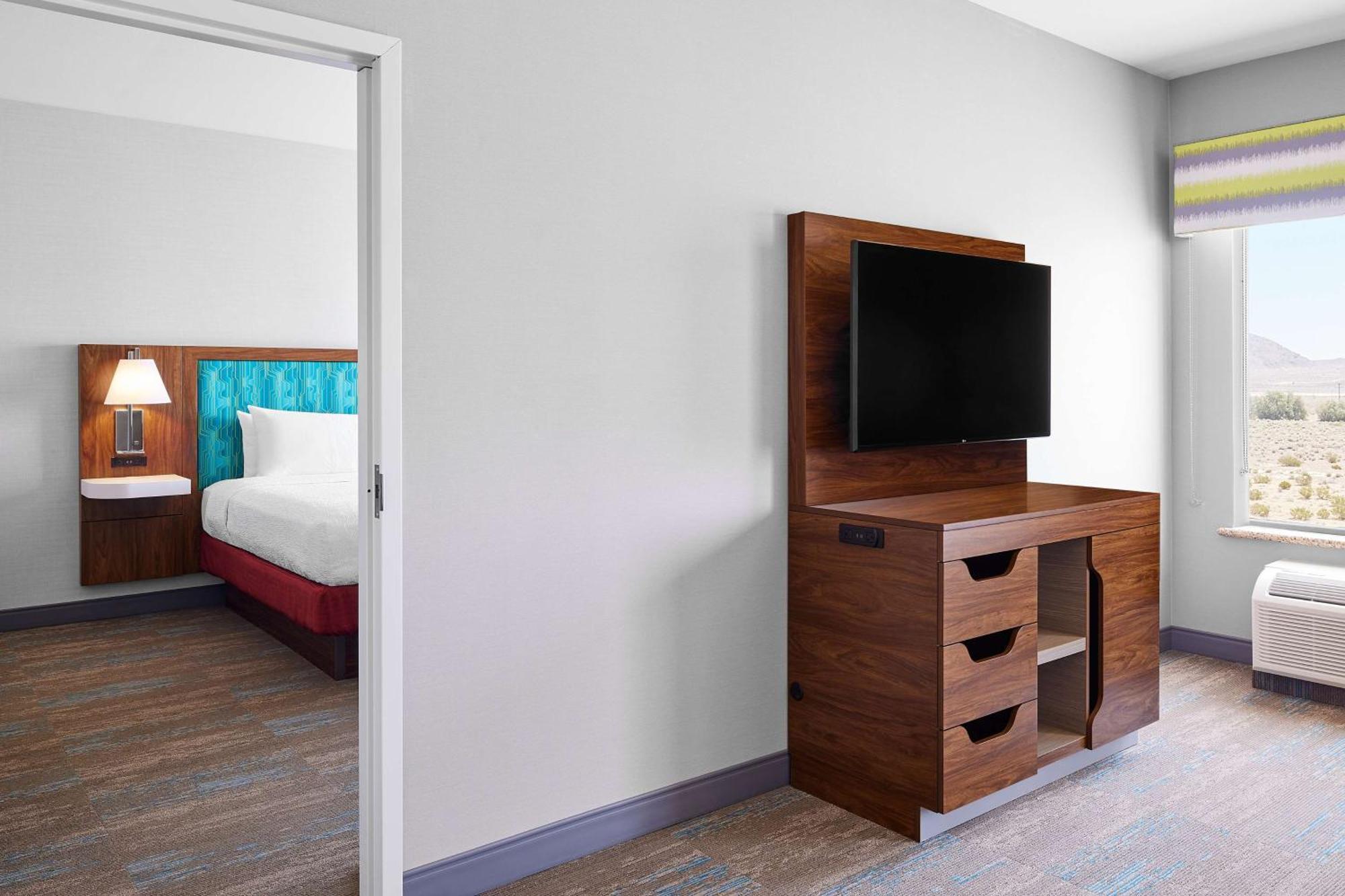 Hampton Inn & Suites Ridgecrest Exteriör bild