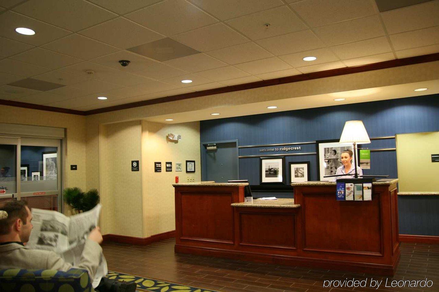 Hampton Inn & Suites Ridgecrest Inreriör bild