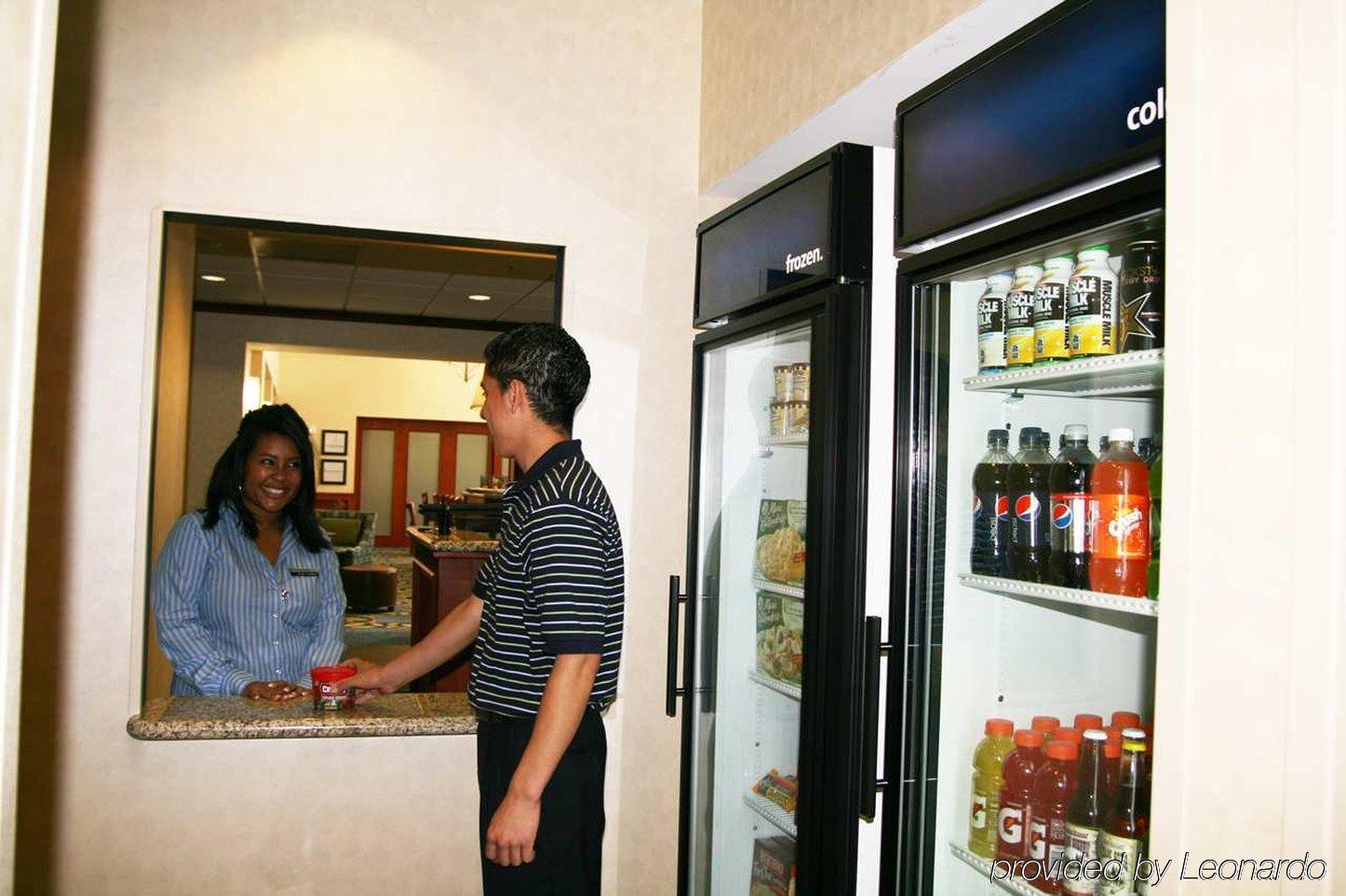 Hampton Inn & Suites Ridgecrest Exteriör bild